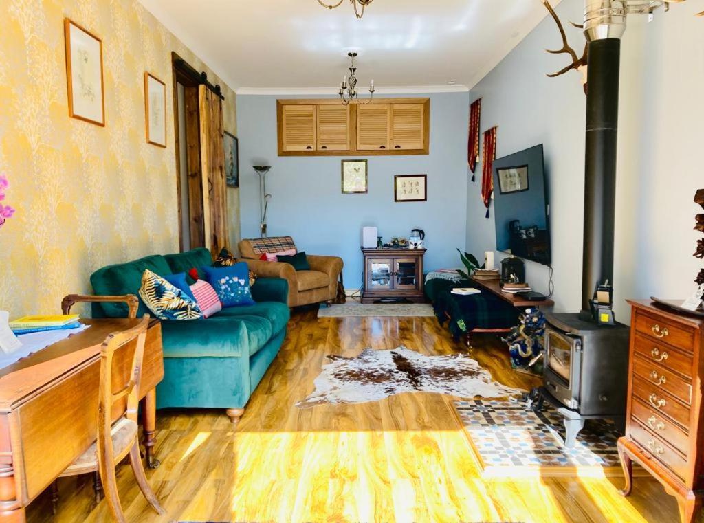 The Guest Suite At Daviot ,Инвернес Екстериор снимка